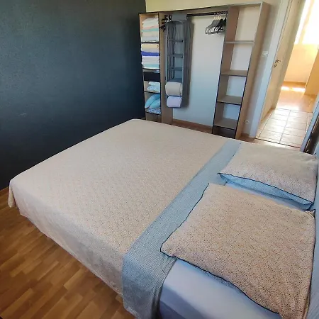Apartment Charming 3 In Secure Quiet *